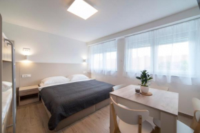 Apartments Pamer, 4th floor, no elevator Zagreb